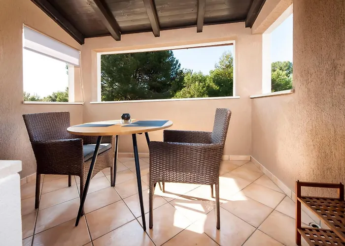 Branko 아파트 로비니