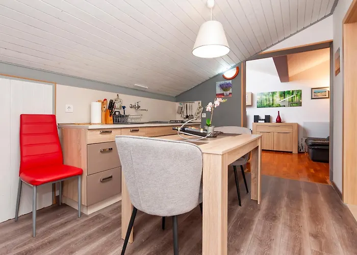 아파트 Branko 로비니